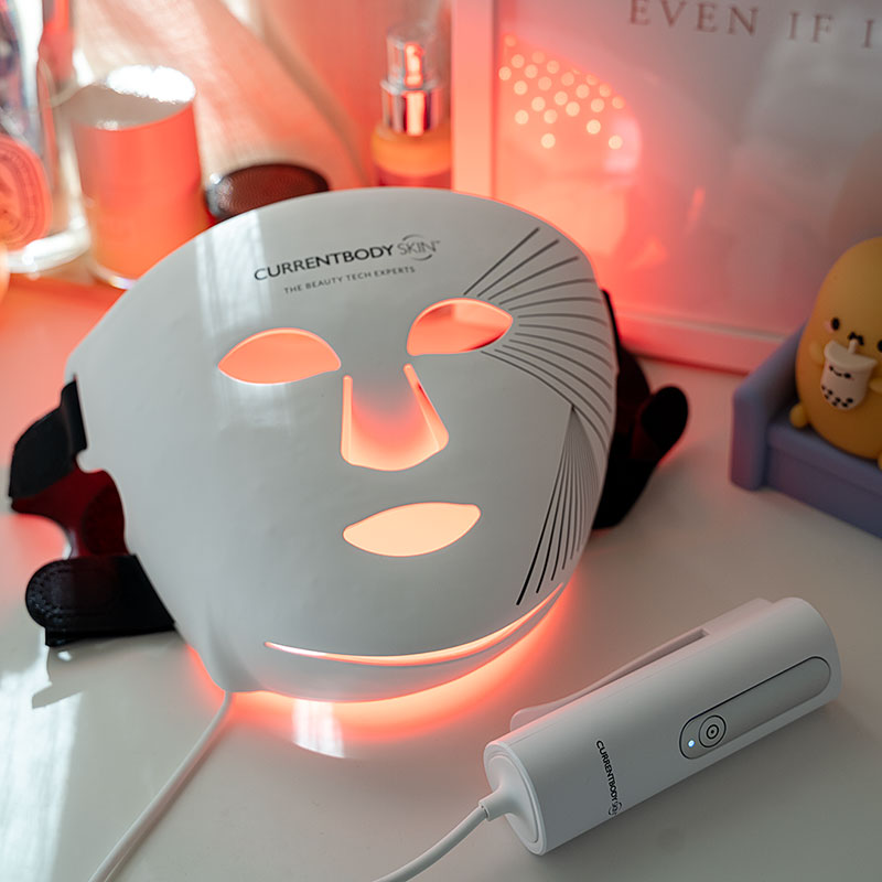 CurrentBody Series 2 LED Mask - view of the mask and the controller clip